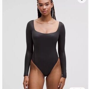 NWT lululemon Bodysuit